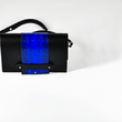 Charger l'image dans la galerie, Mini sac modulable - Noir et bleu Klein motifs